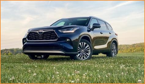 2021 Toyota Highlander Hybrid Review: An Actually Fuel Efficient Midsize SUV